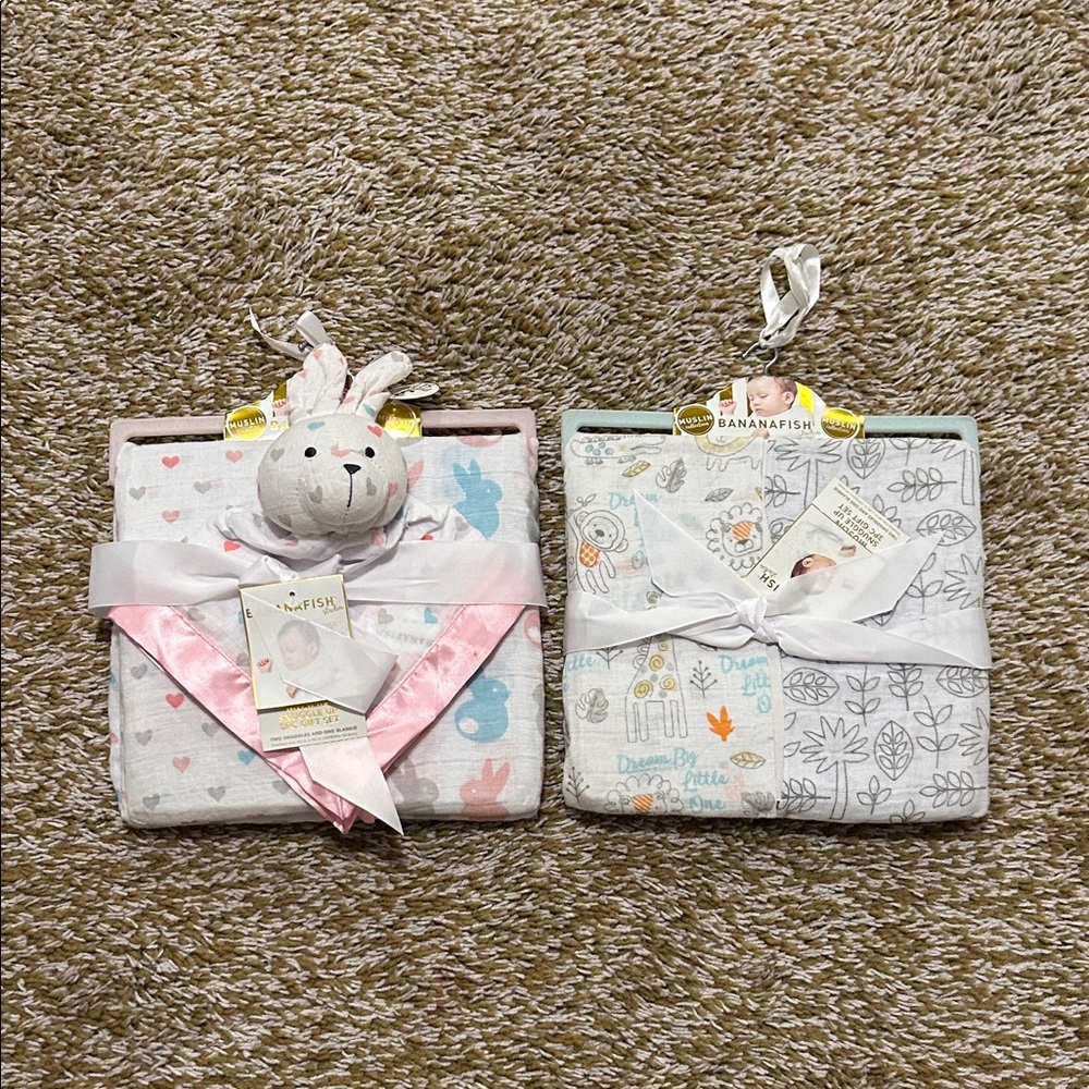 Banana Republic Baby Bib Set - Pink and Gray